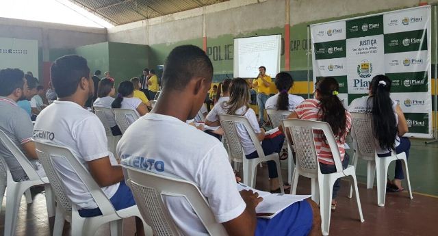 Programas educacionais nos presídios piauienses ajudam detentos na preparação para o Enem
