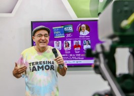 Estudantes acompanharam 17ª revisão Pré-Enem Live neste domingo (16)